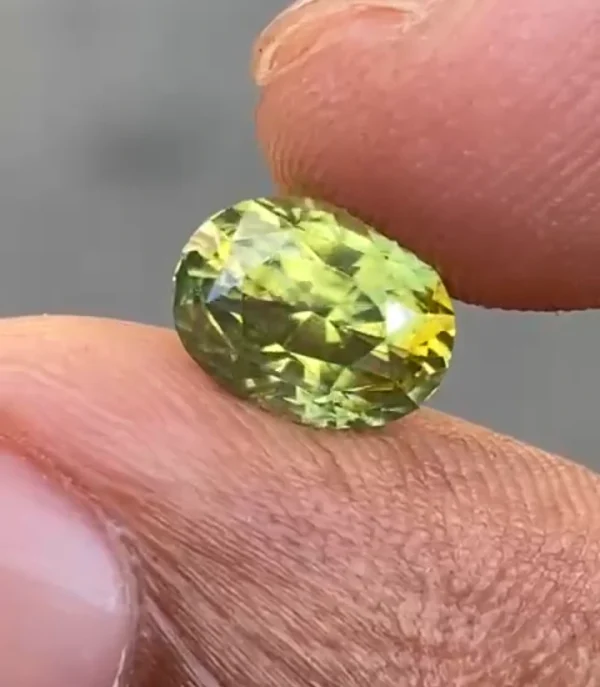 yellow zircon